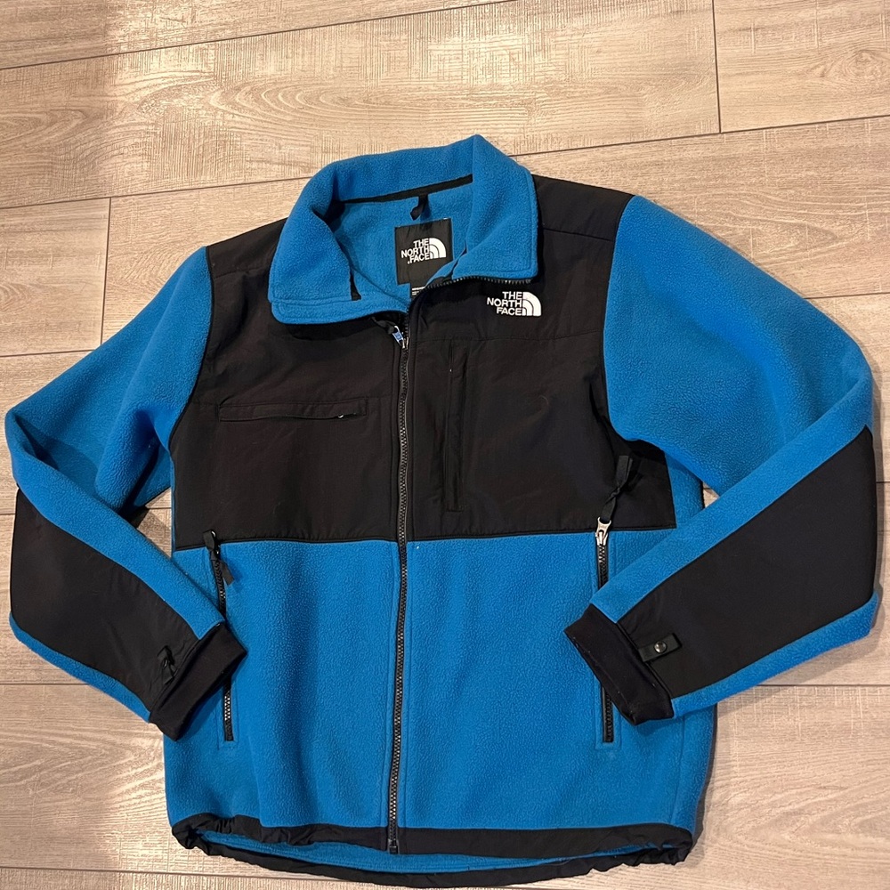 The North Face Black & Blue Two-Tone Fleece Jacket